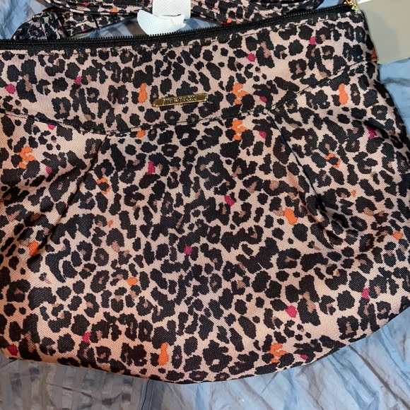 Travelon Anti-Theft Crossbody Bag and Coin Pouch in Leopard RFID Protection NWOT - Picture 11 of 12